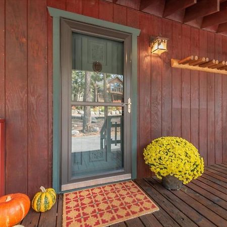 Cozy Pet-Friendly Cabin W Fenced-In Yard Close To Slopes Beach Town Carnelian Bay Exterior photo
