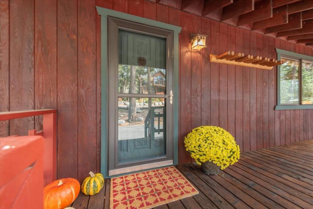 Cozy Pet-Friendly Cabin W Fenced-In Yard Close To Slopes Beach Town Carnelian Bay Exterior photo